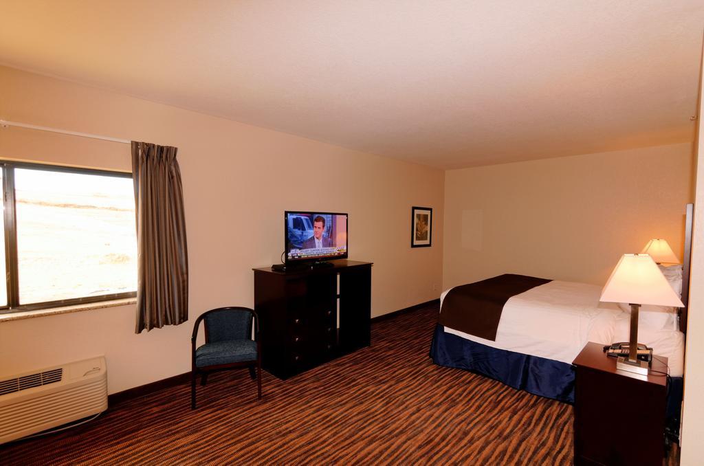 Cobblestone Inn & Suites - Denison | Oak Ridge Номер фото