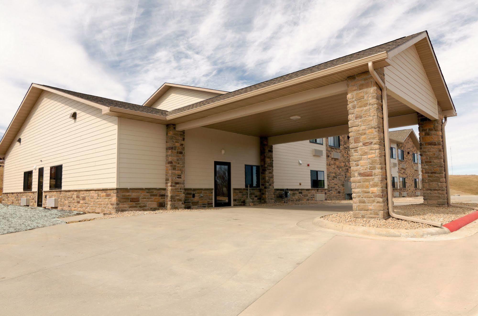 Cobblestone Inn & Suites - Denison | Oak Ridge Екстер'єр фото