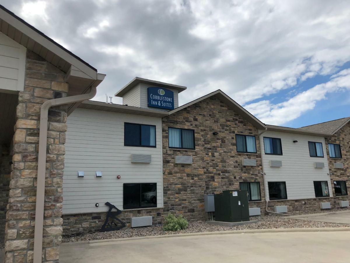 Cobblestone Inn & Suites - Denison | Oak Ridge Екстер'єр фото